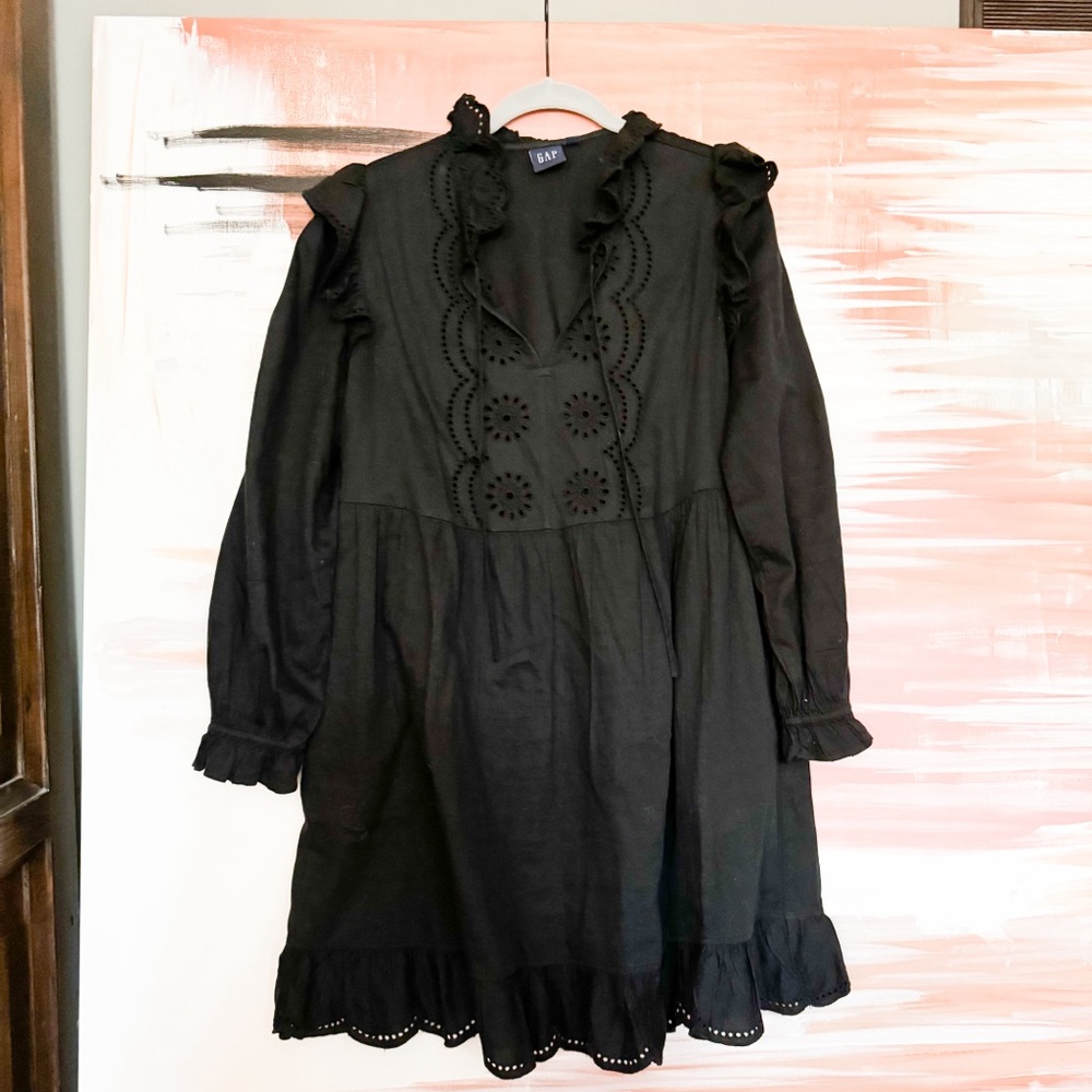 Gap Black Lace Dress